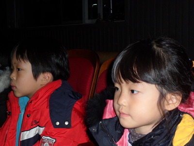 일하는베짱이 이미지