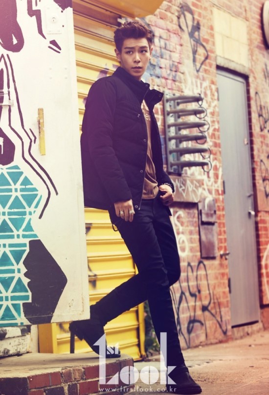 탑 이미지