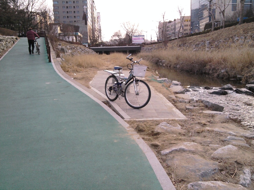 동창지점 이미지