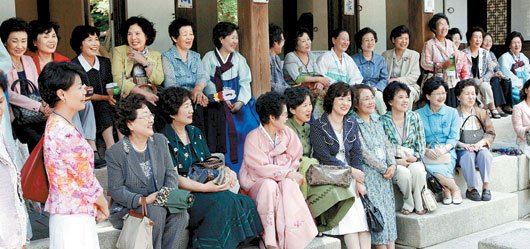전통맏며느리 이미지
