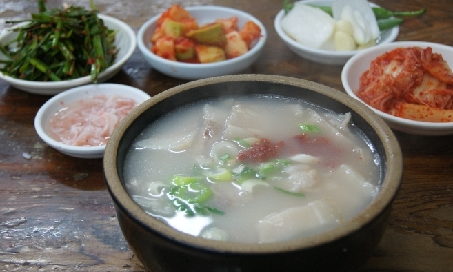 부산돼지국밥 이미지