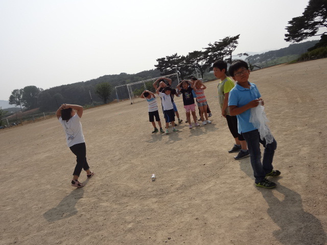 술래잡기 이미지