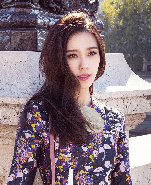 들꽃같은 얼굴도 분위기도 비슷한 중국의 동갑내기 배우 | 인스티즈