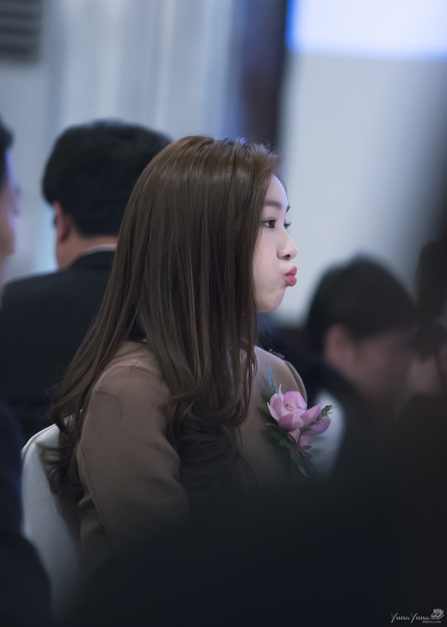 와인이 너무 쓴 김연아 | 인스티즈