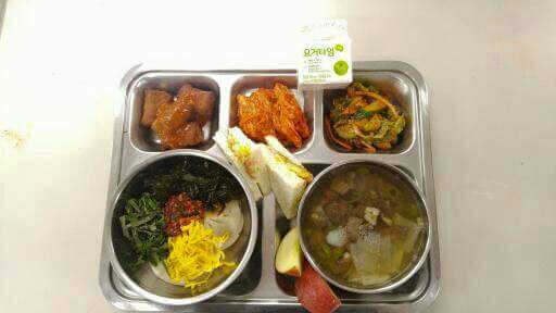 육군과 비교되는 흔한 의경짬밥.jpg | 인스티즈