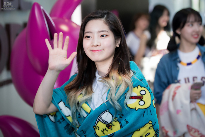 정오의 희망곡 트와이스 | 인스티즈