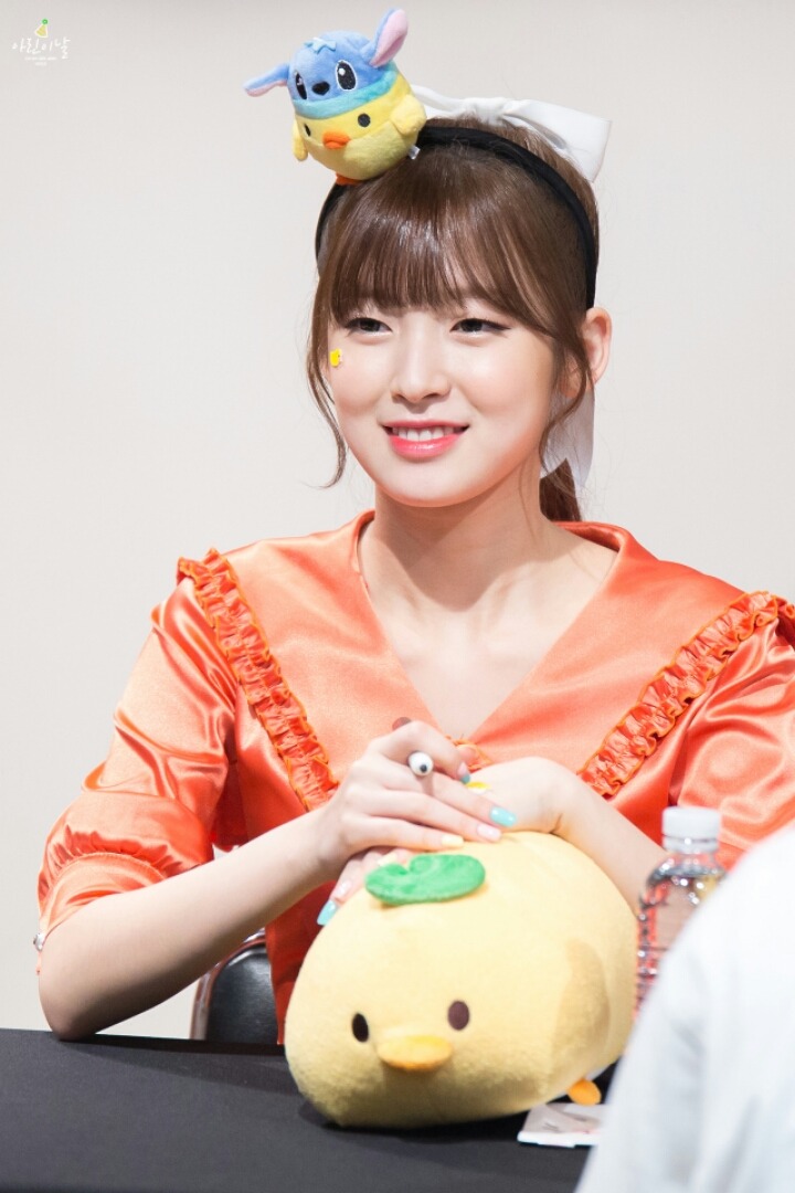 오마이걸의 사랑스런 막내 아린이 | 인스티즈