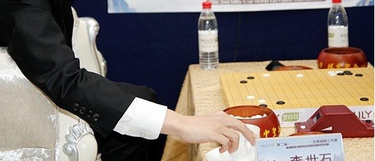 이세돌 바둑 복기할때 손가락.jpg | 인스티즈