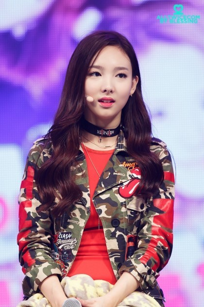 임나연 이미지