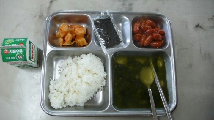 김 병장님. 오늘 식사 어떻게 하시겠습니까?.jpg | 인스티즈