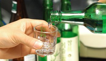 소주한잔 이미지