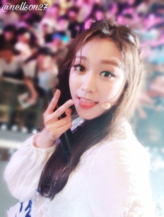 [러블리즈] 8월의 첫 업로드는 누구로 할까 고민하다가 지수 | 인스티즈