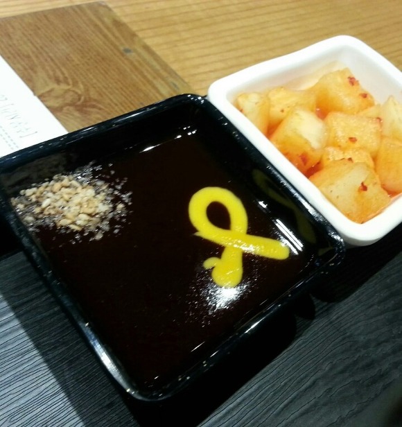돈가스의 소스가 굉장히 인상적이었다 | 인스티즈