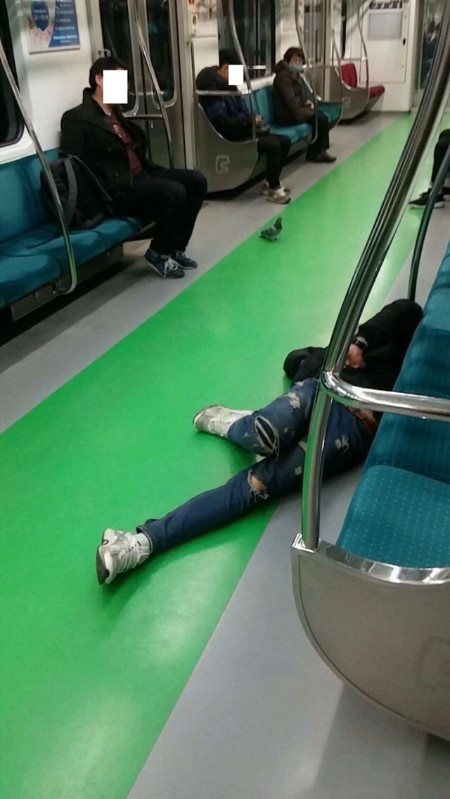 술먹고 친구가 이러면 어떻게 하실건가요 | 인스티즈