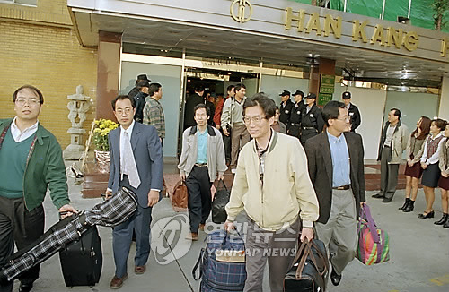 수능날 가장 놀라신분들 | 인스티즈