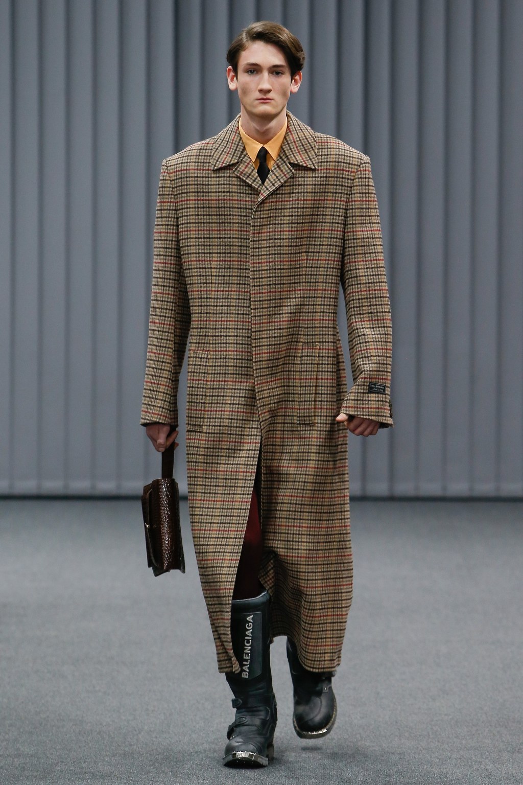 베트멍의 2번째 Balenciaga 2017.18 F/W 남성복 컬렉션 | 인스티즈