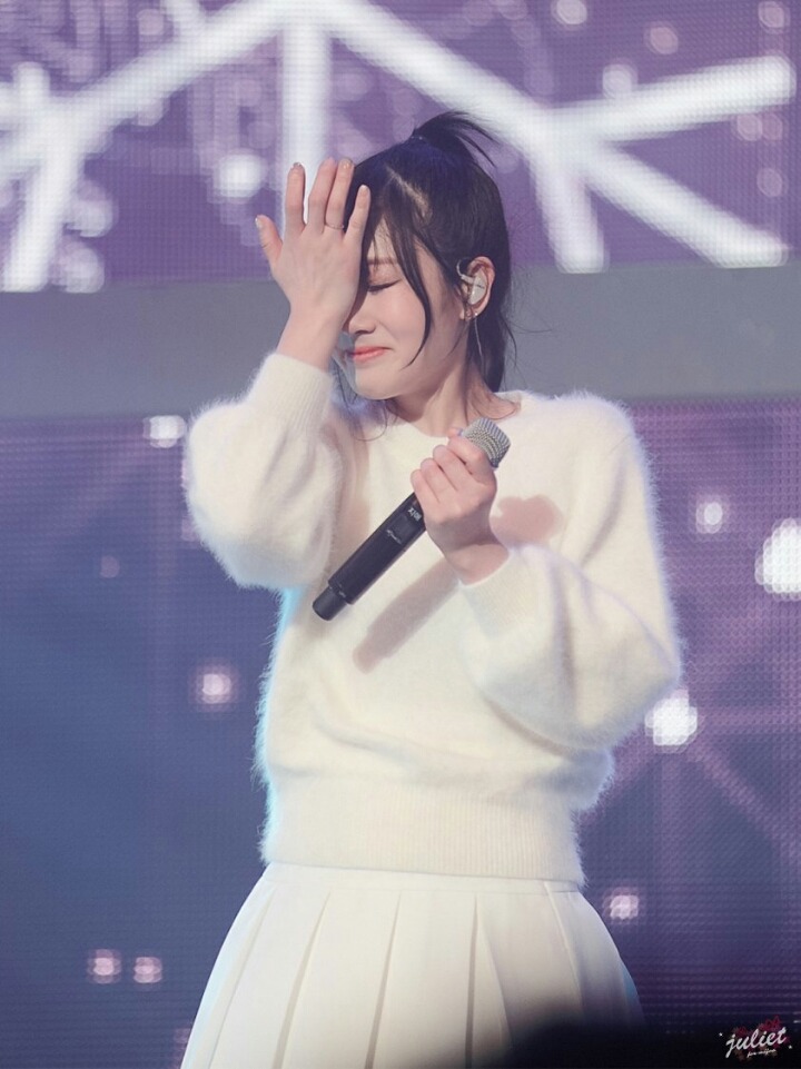 흑발이 너무 이쁜 러블리즈 지애 | 인스티즈