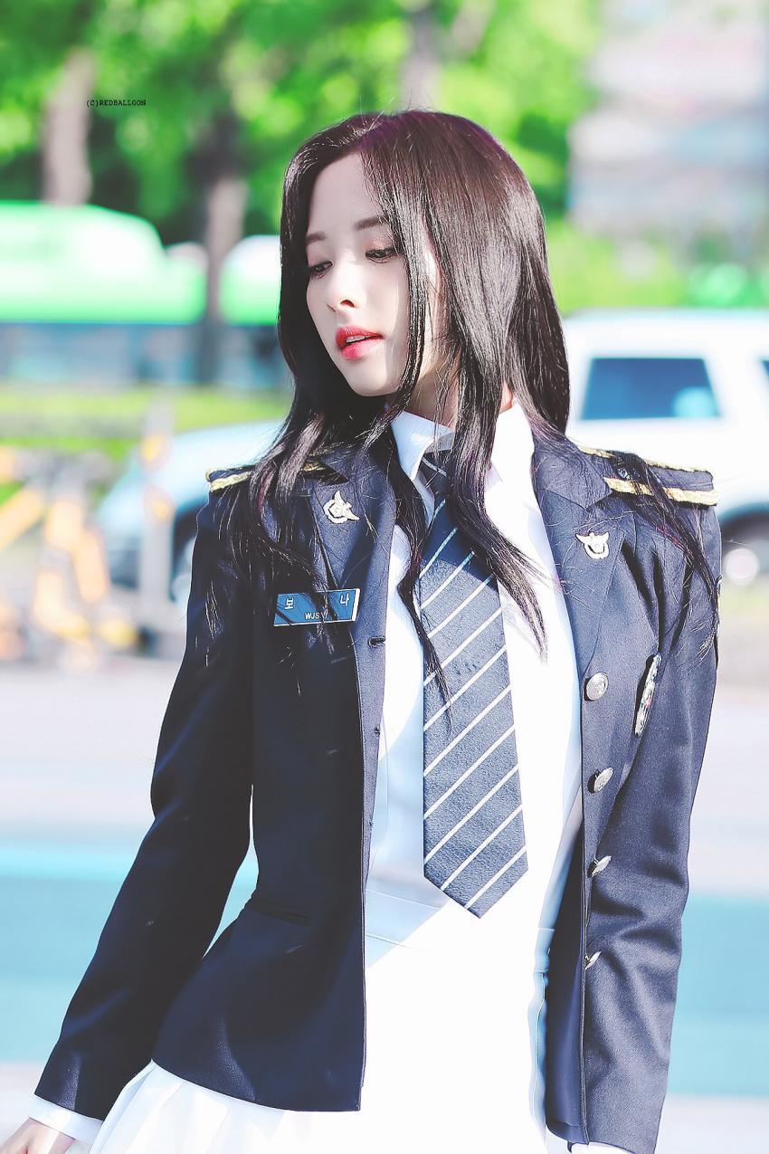 경찰복 입은 우주소녀 보나 | 인스티즈
