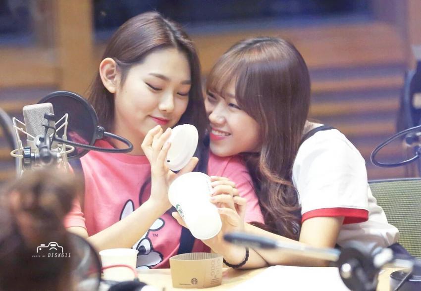 강미나 와 최유정 (아이오아이) | 인스티즈