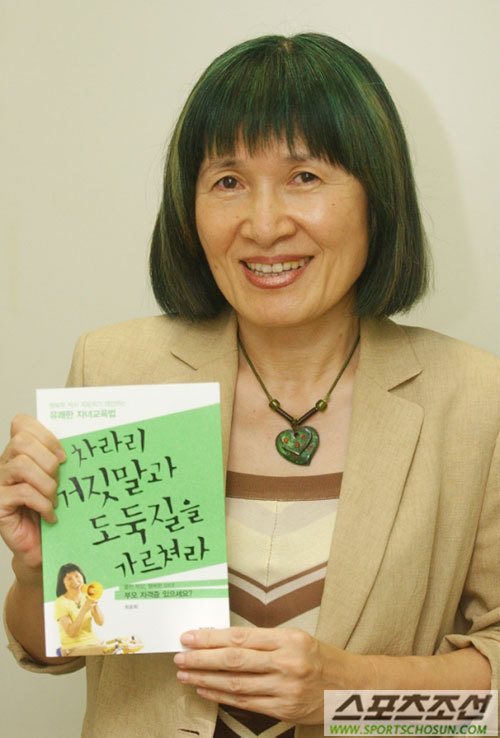 제게 가장 충격적이었던 두 유명인의 자살 | 인스티즈