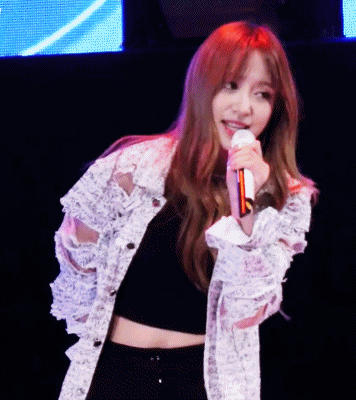 동서울대 축제 EXID 하니.gif | 인스티즈