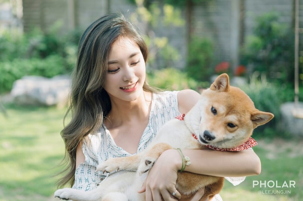 배우 이정진이 찍은 트와이스 쯔위 마지막 날 | 인스티즈