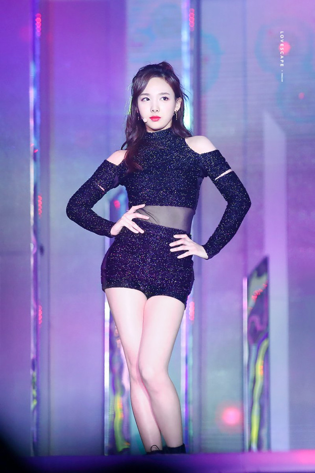 섹시해지고싶은 나연이 ㅋㅋㅋㅋㅋ | 인스티즈