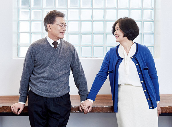 제 19대 대통령 영부인 김정숙 여사 | 인스티즈