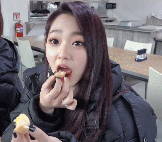 계란 다이어트 하는 강미나.gif | 인스티즈