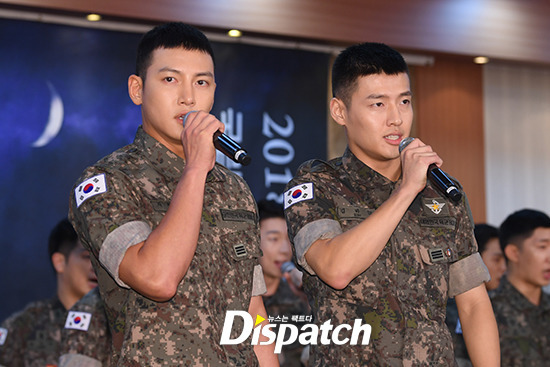 군인머리도 소화하는 지창욱 강하늘 | 인스티즈