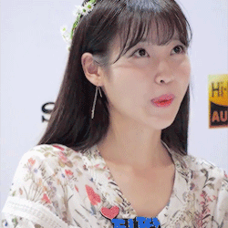화관쓴 아이유.gif | 인스티즈