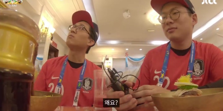 쉬지않고 게겐프레싱하는 북한 옥류관 직원.jpg | 인스티즈