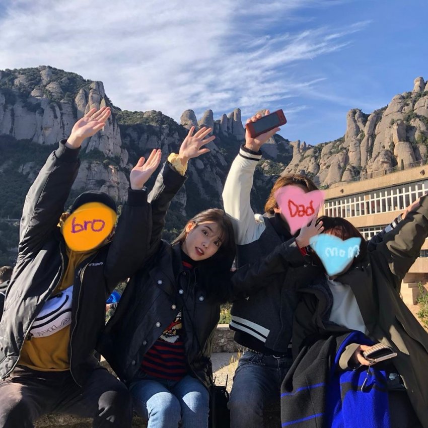 스페인 여행중 아이유 인스타 업데이트 | 인스티즈