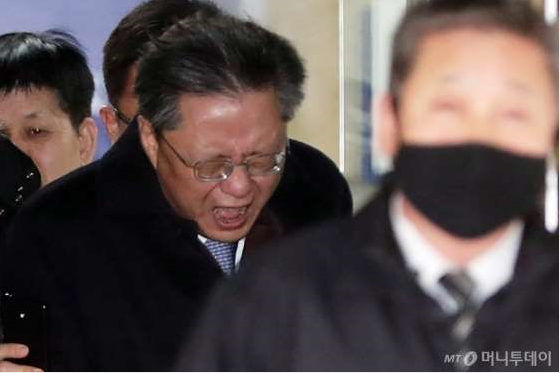 우병우 구속영장 슬퍼하는 우병우 | 인스티즈