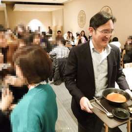 삼성 사내식당에 등장한 이재용.jpg | 인스티즈