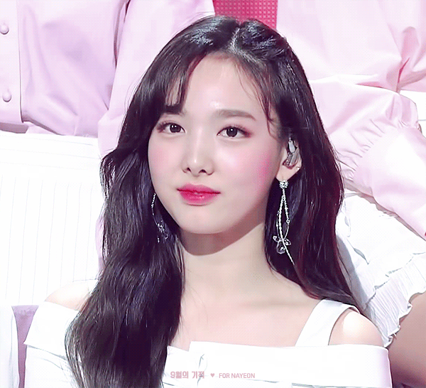 180413 트와이스 뮤직뱅크 상큼 터진 나연 | 인스티즈