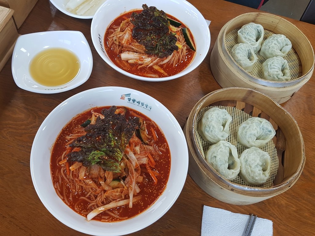 망향비빔국수 이미지