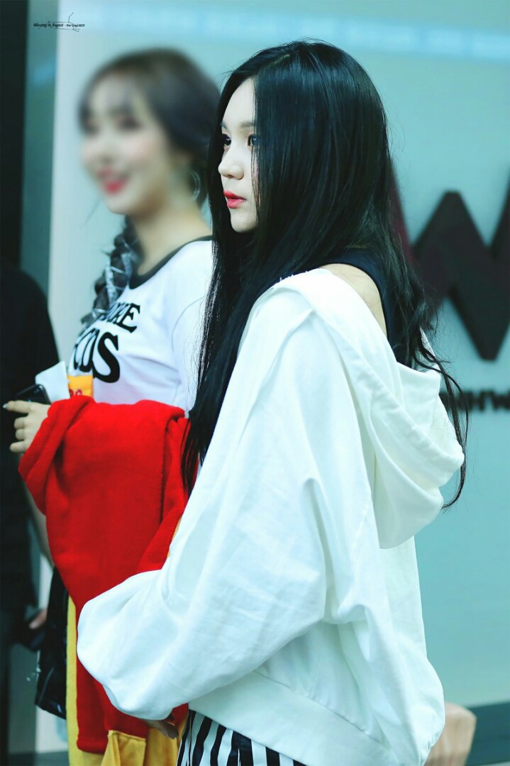 여자친구 엄지.jpgif | 인스티즈