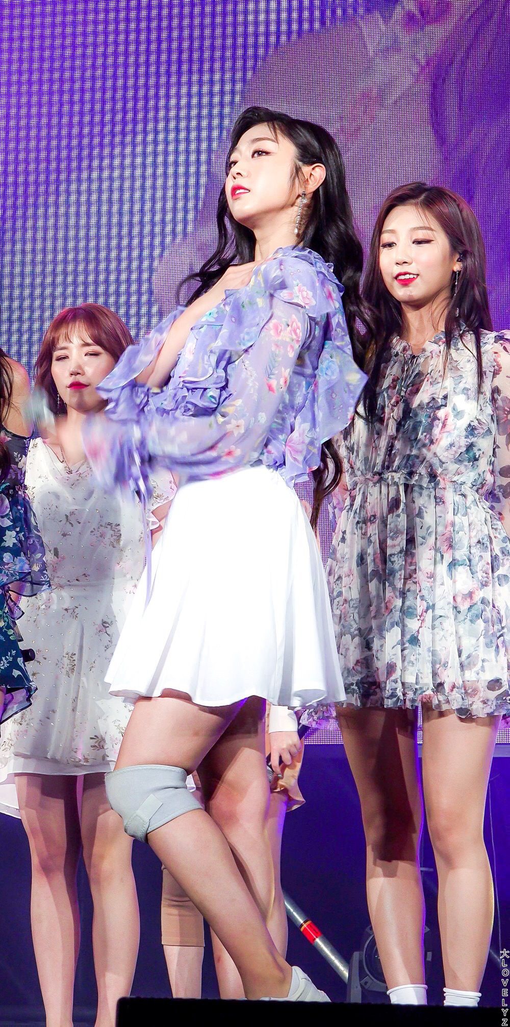 [러블리즈] 츄러스 생각이나서 지수 | 인스티즈