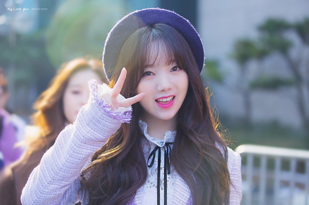 [러블리즈] 다시 흑발한 지수가 보고 싶어서 케이 | 인스티즈