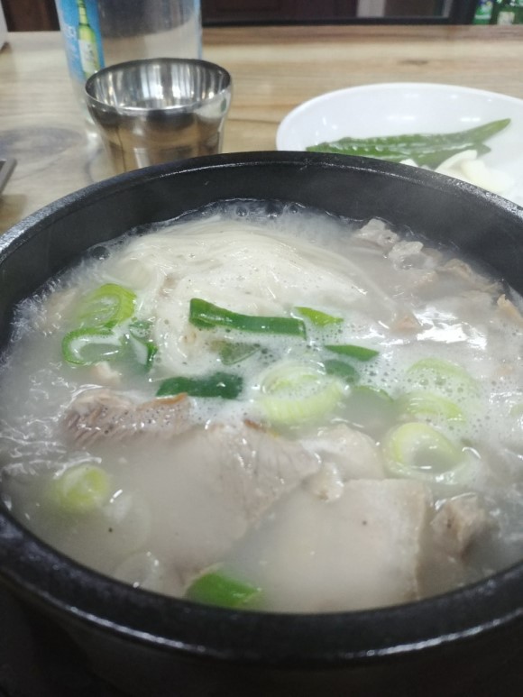 부산돼지국밥 이미지