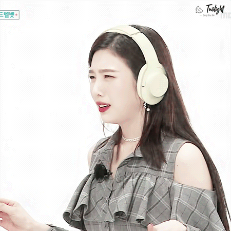 주간아 리액션장인 깨방정 레드벨벳 조이.gif | 인스티즈