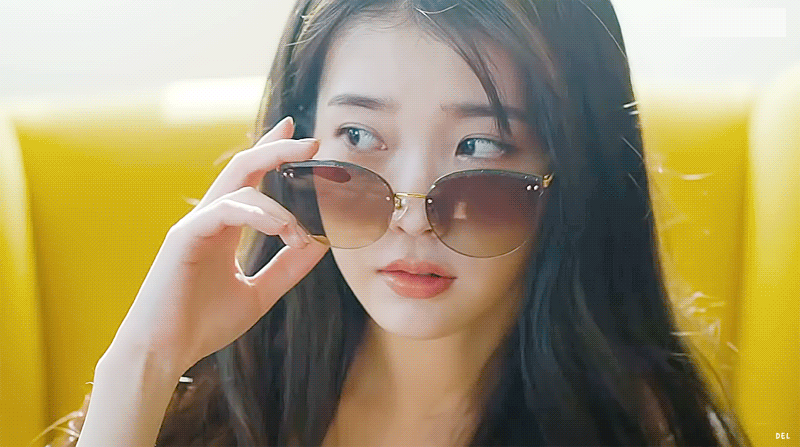 베디베로 안경 아이유.gif | 인스티즈