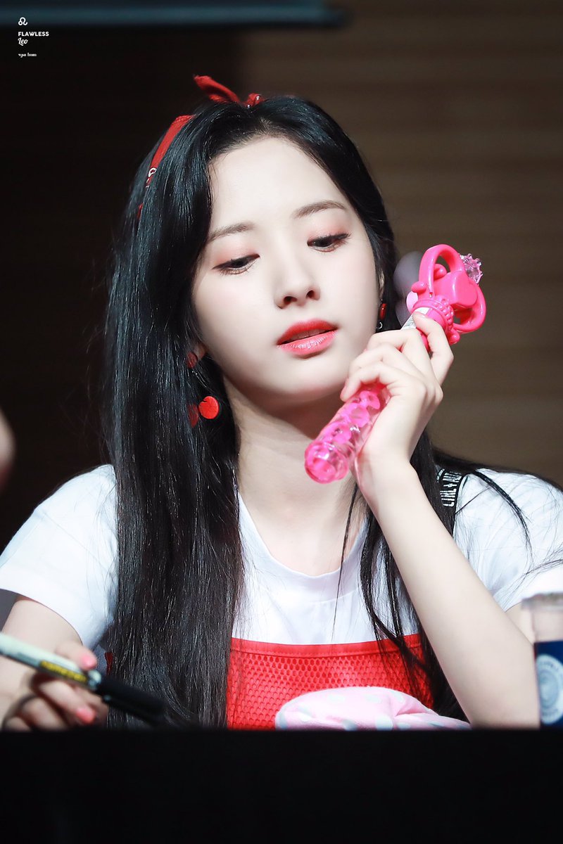 17시즌 우주소녀 보나의 미모.jpg | 인스티즈