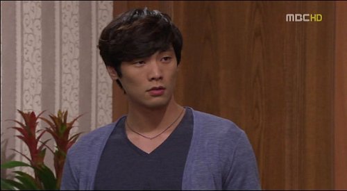 안경 유무의 차이가 진짜 겁나 큰 연예인 | 인스티즈