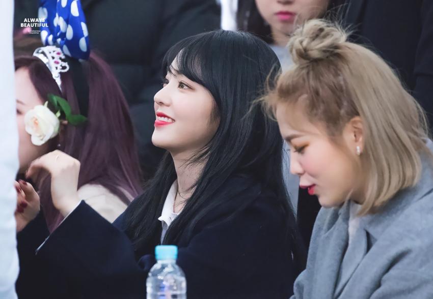 레드벨벳 아이린의 클라스 옆모습.jpg | 인스티즈