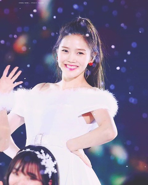 항상 웃는거 같은 오마이걸 리더 효정 | 인스티즈