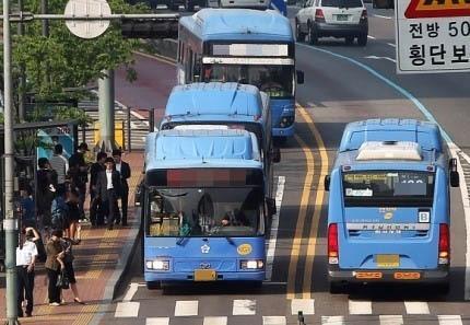 은근 확실히 나뉘는 대중교통 호불호 | 인스티즈