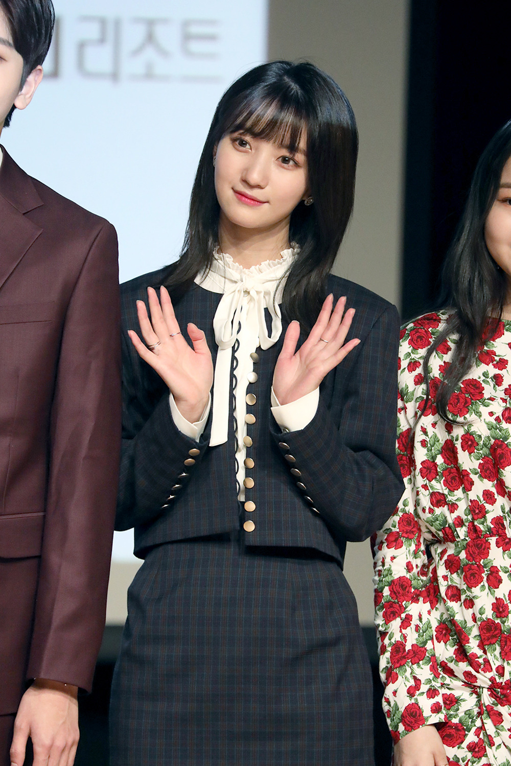 웹드라마 귀신과 산다 제작발표회 오마이걸 비니 | 인스티즈