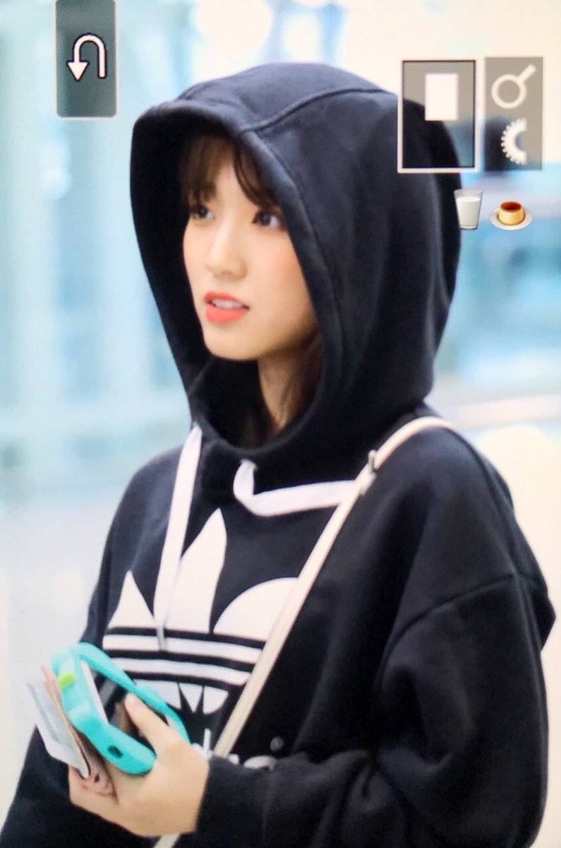 [아이즈원] 헤어(염색)부터 메이크업까지 한국 아이돌화 된"야부키 나코"의 출국 프리뷰 | 인스티즈